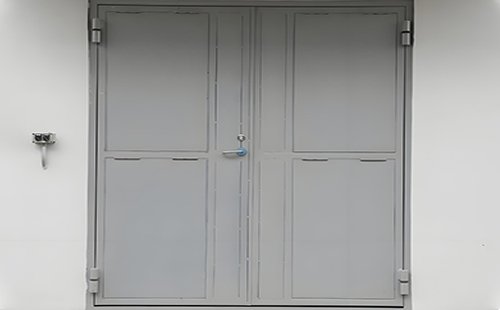 察布查尔泄爆门