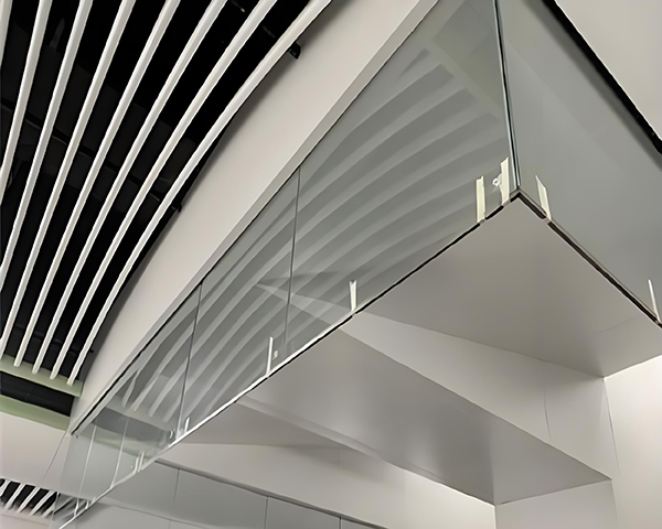 察布查尔玻璃察布查尔挡烟垂壁