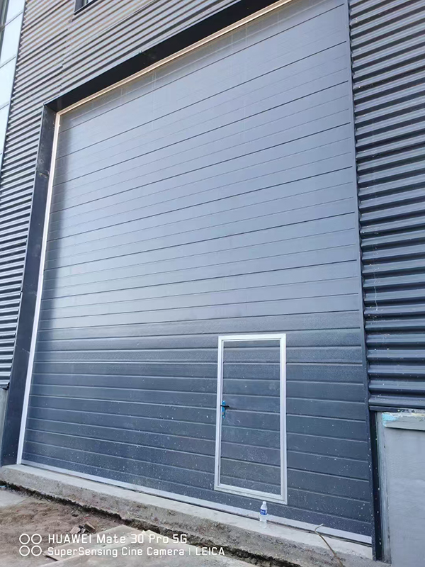 察布查尔车库门