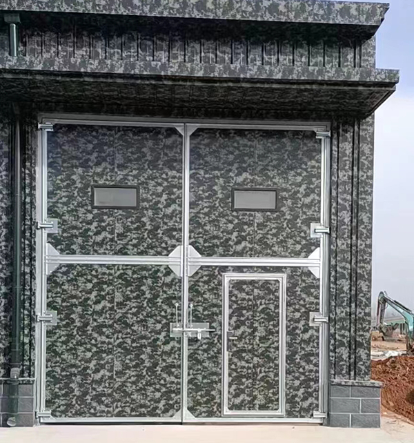 察布查尔工业平开门