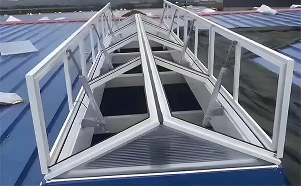 察布查尔排烟窗