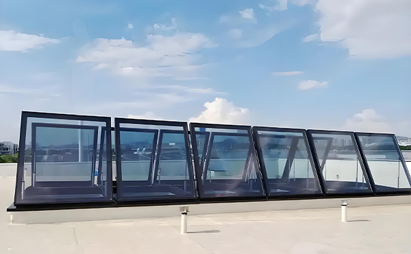 察布查尔排烟天窗