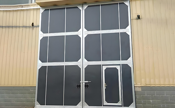 厂房察布查尔工业门选择与维护全解析：提升效率与安全的关键要素