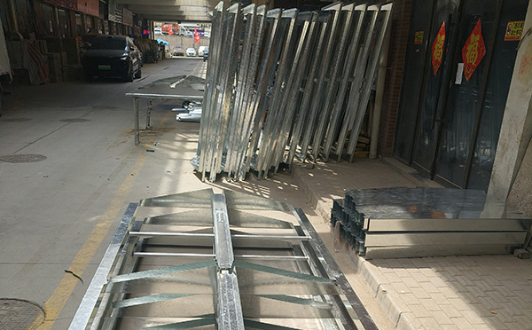 2025察布查尔排烟窗维护周期与电动开启故障排查