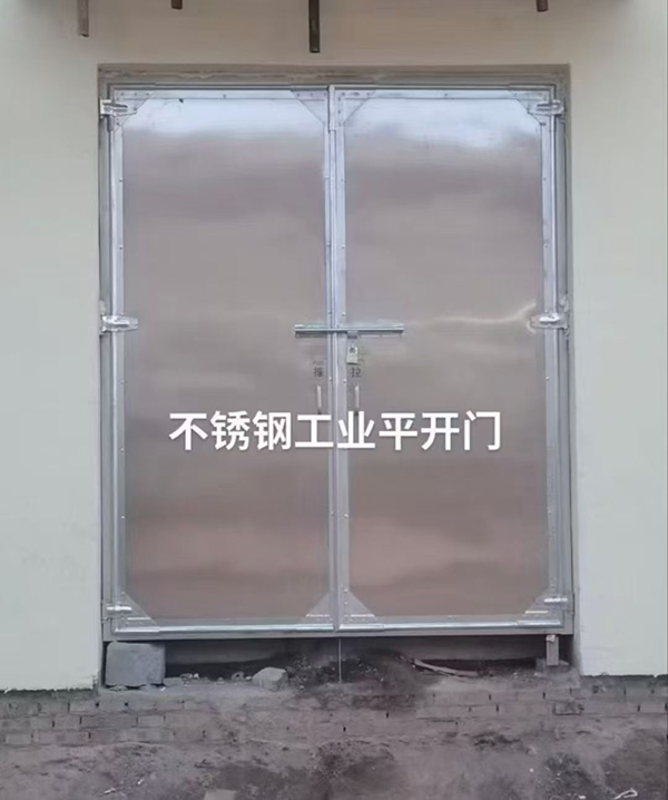 不锈钢察布查尔工业平开门在现代工业场景中的应用实践