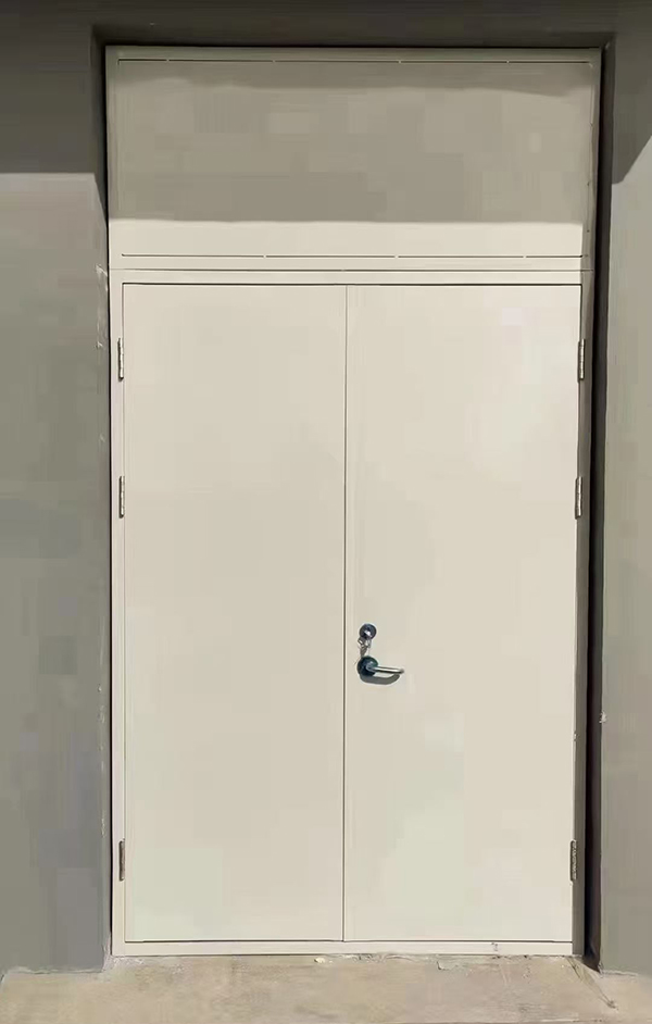 展览馆项目完成大跨度察布查尔防火门安装